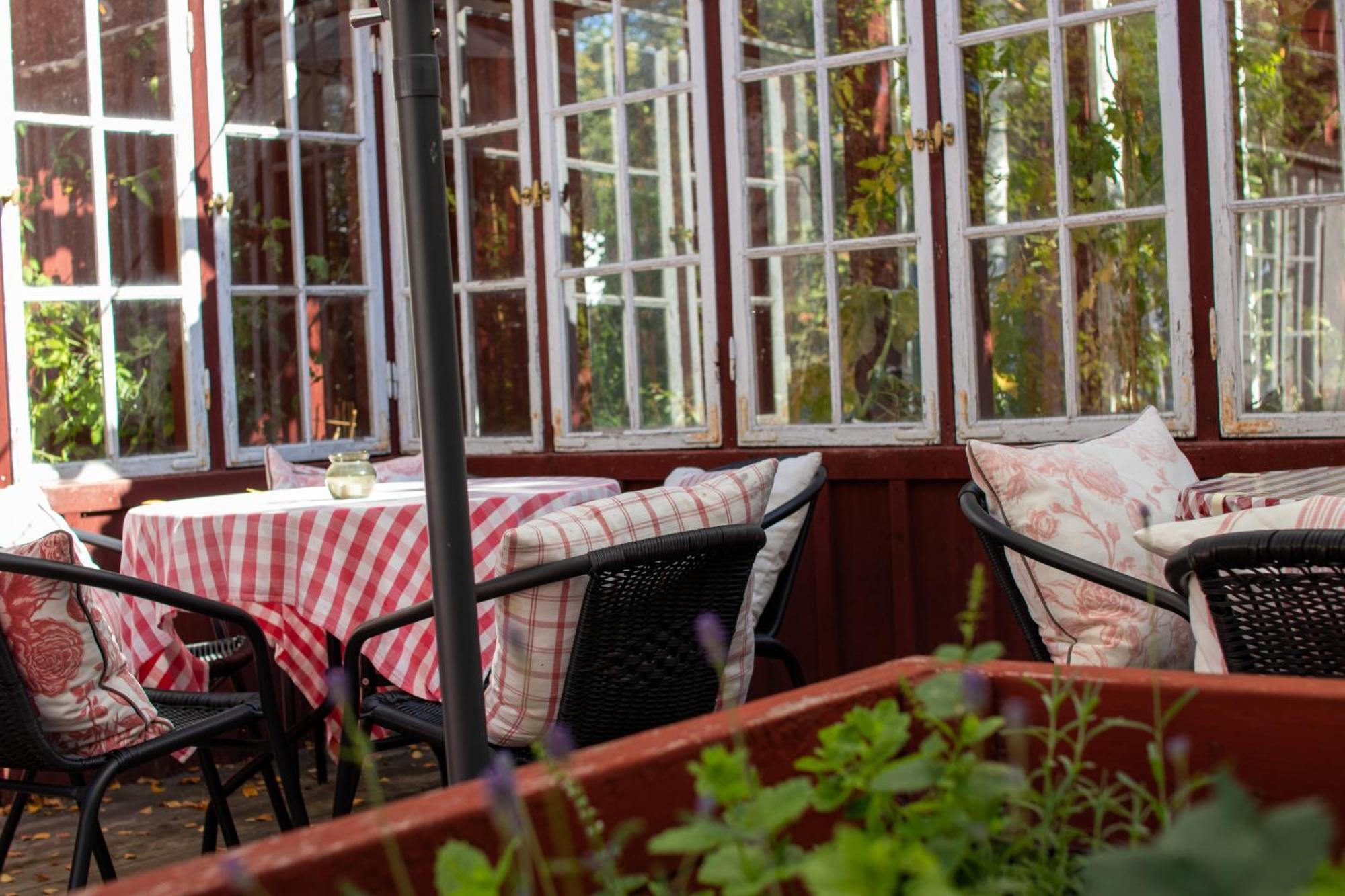 Hem Till Garden Boutique Hotel 韦斯特罗斯 外观 照片